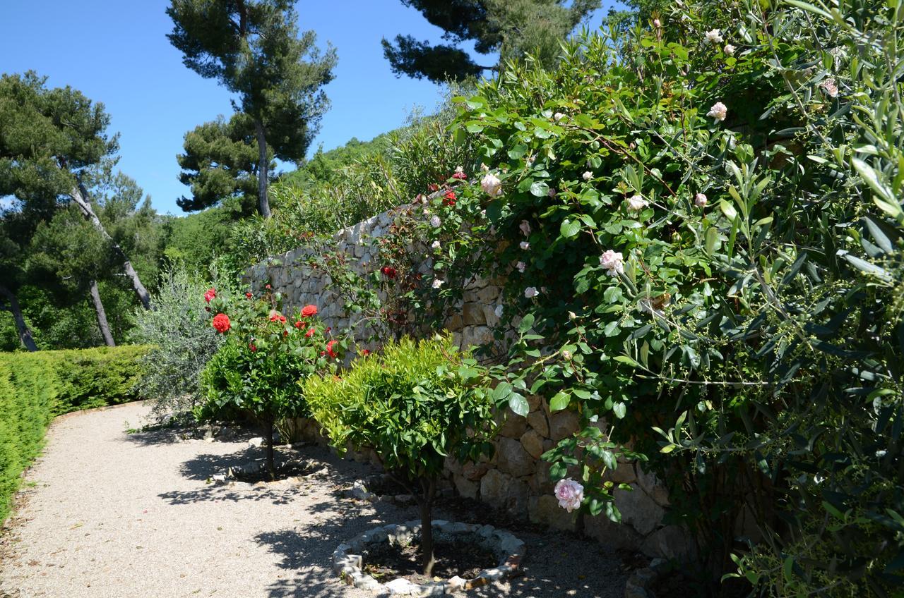 לינה וארוחת בוקר ונס La Bastide Des Pins מראה חיצוני תמונה